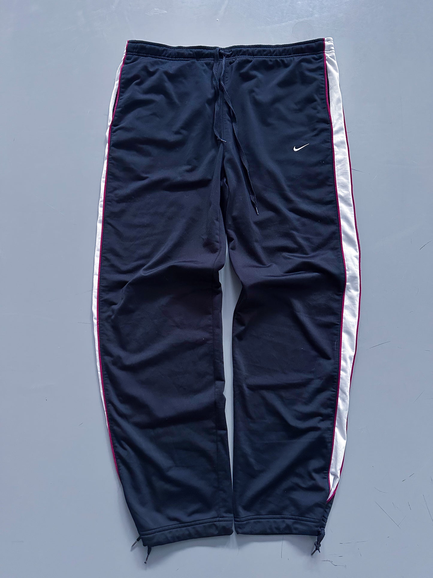 Nike Vintage Trackpants | L