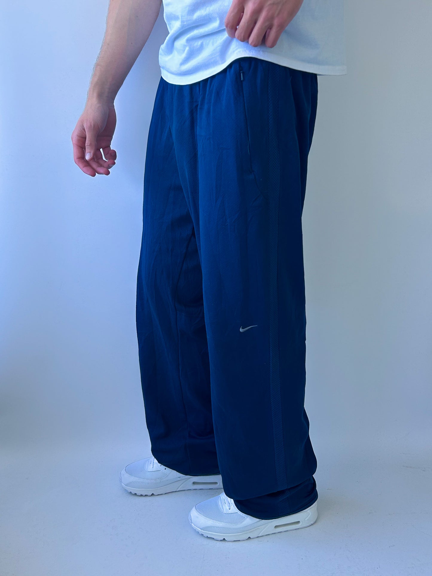 Nike Vintage Trackpants | L
