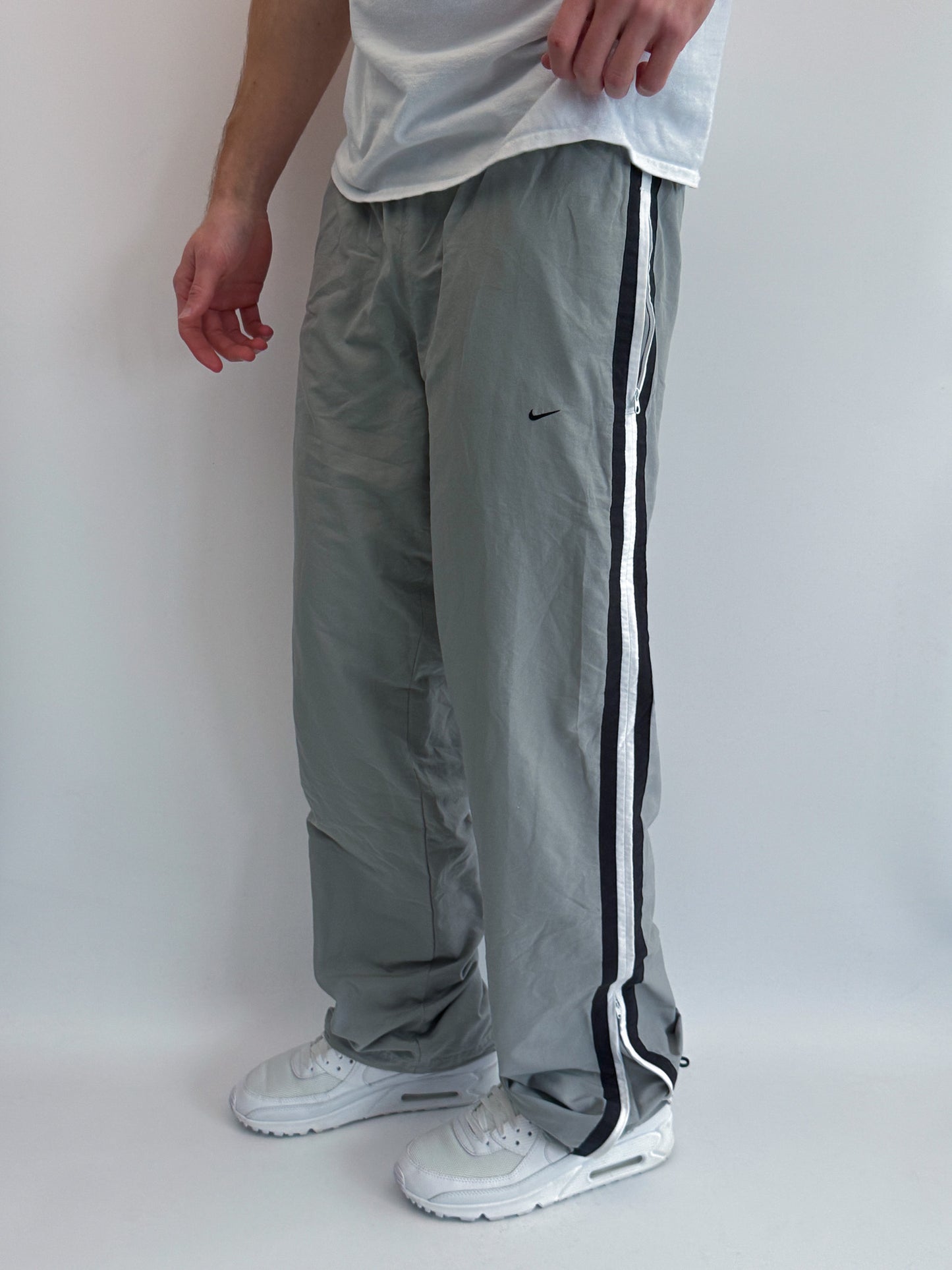 Nike Vintage *PREMIUM* Trackpants | M