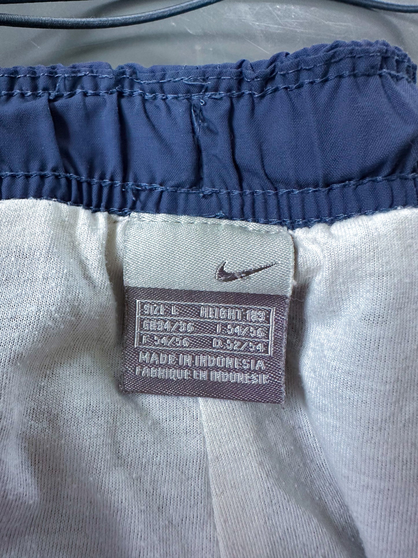 Nike Vintage Trackpants | L
