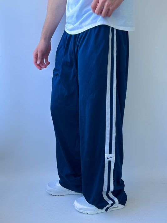 Nike Vintage Trackpants | XL