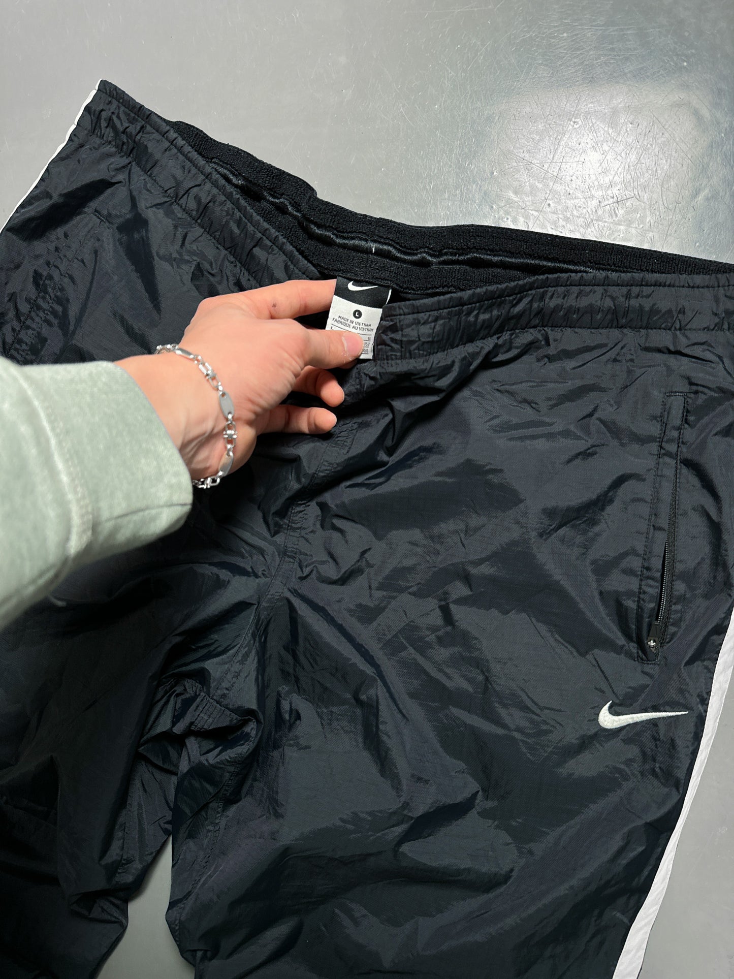 Nike Vintage Trackpants | L