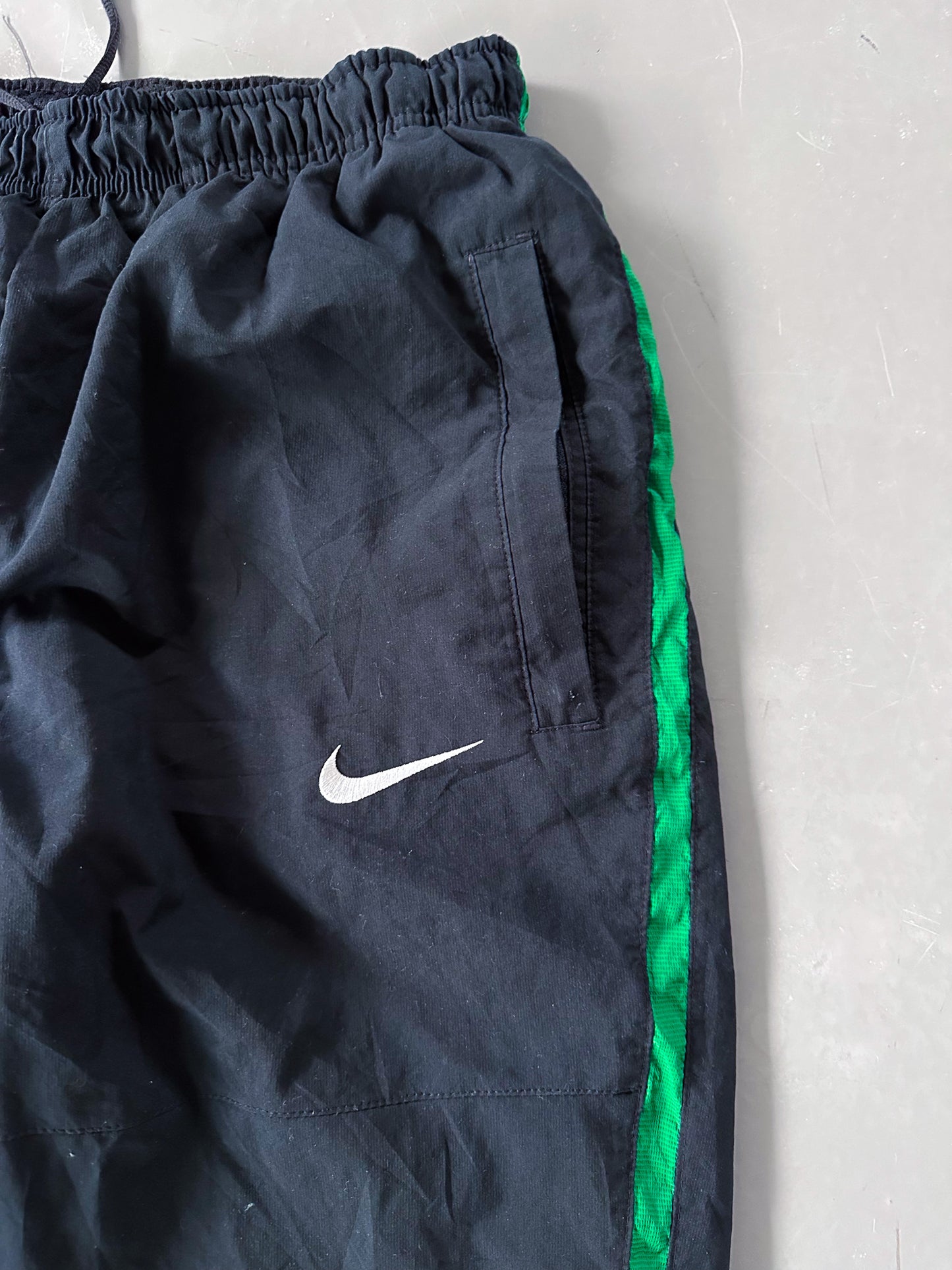 Nike Vintage Trackpants | M