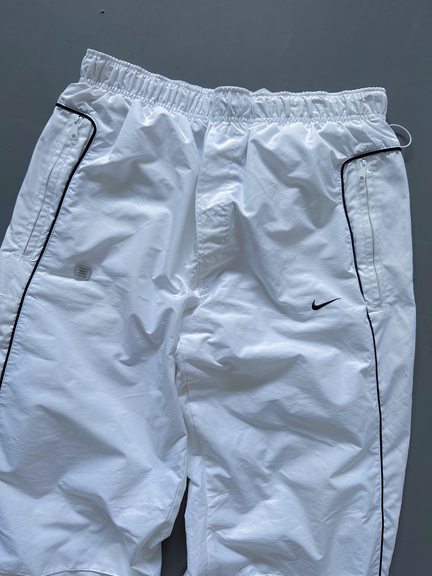 Nike Vintage *SHOX* Trackpants | M