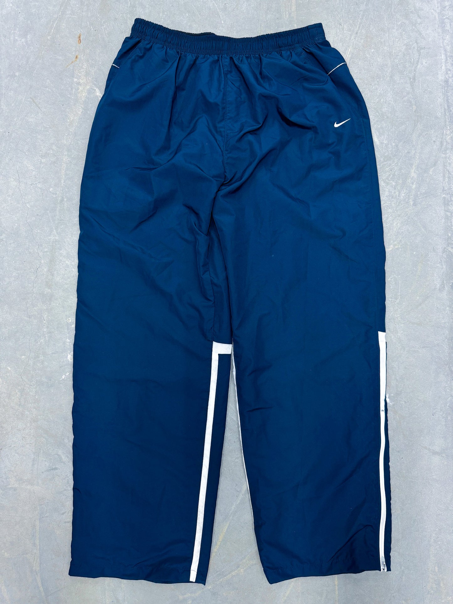 Nike Vintage *Premium* Trackpants | L