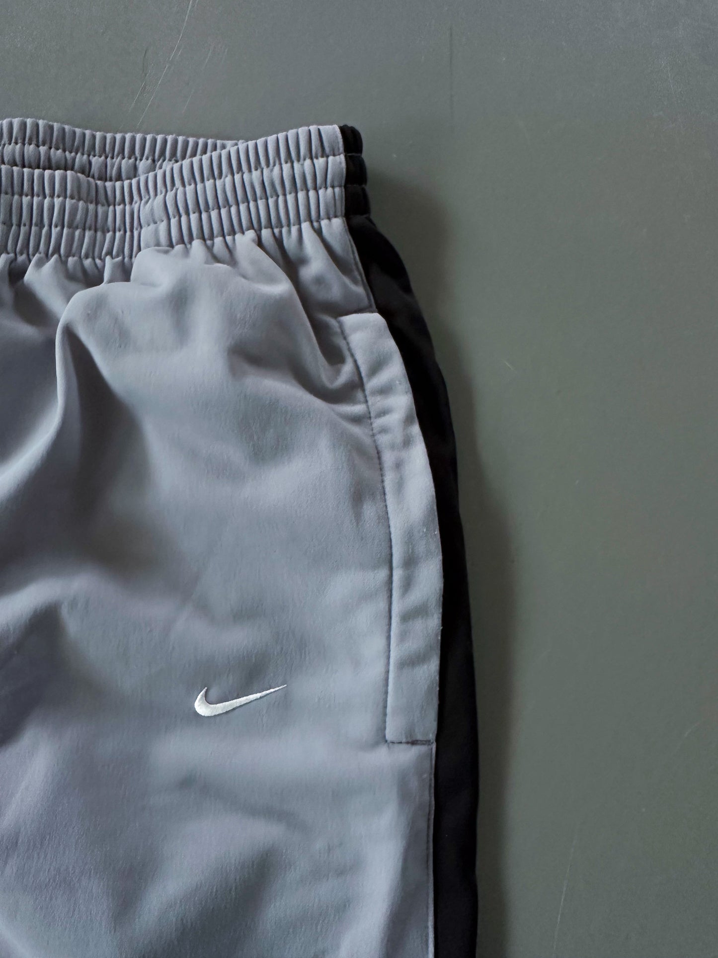 Nike Vintage Trackpants | XL