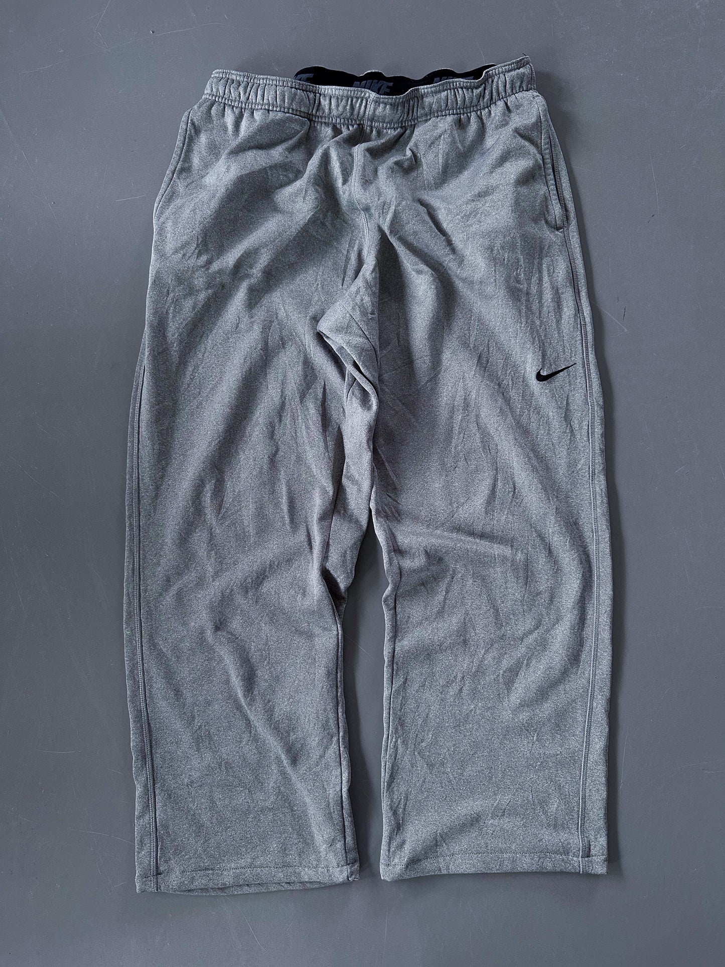 Nike Vintage Sweatpants | L