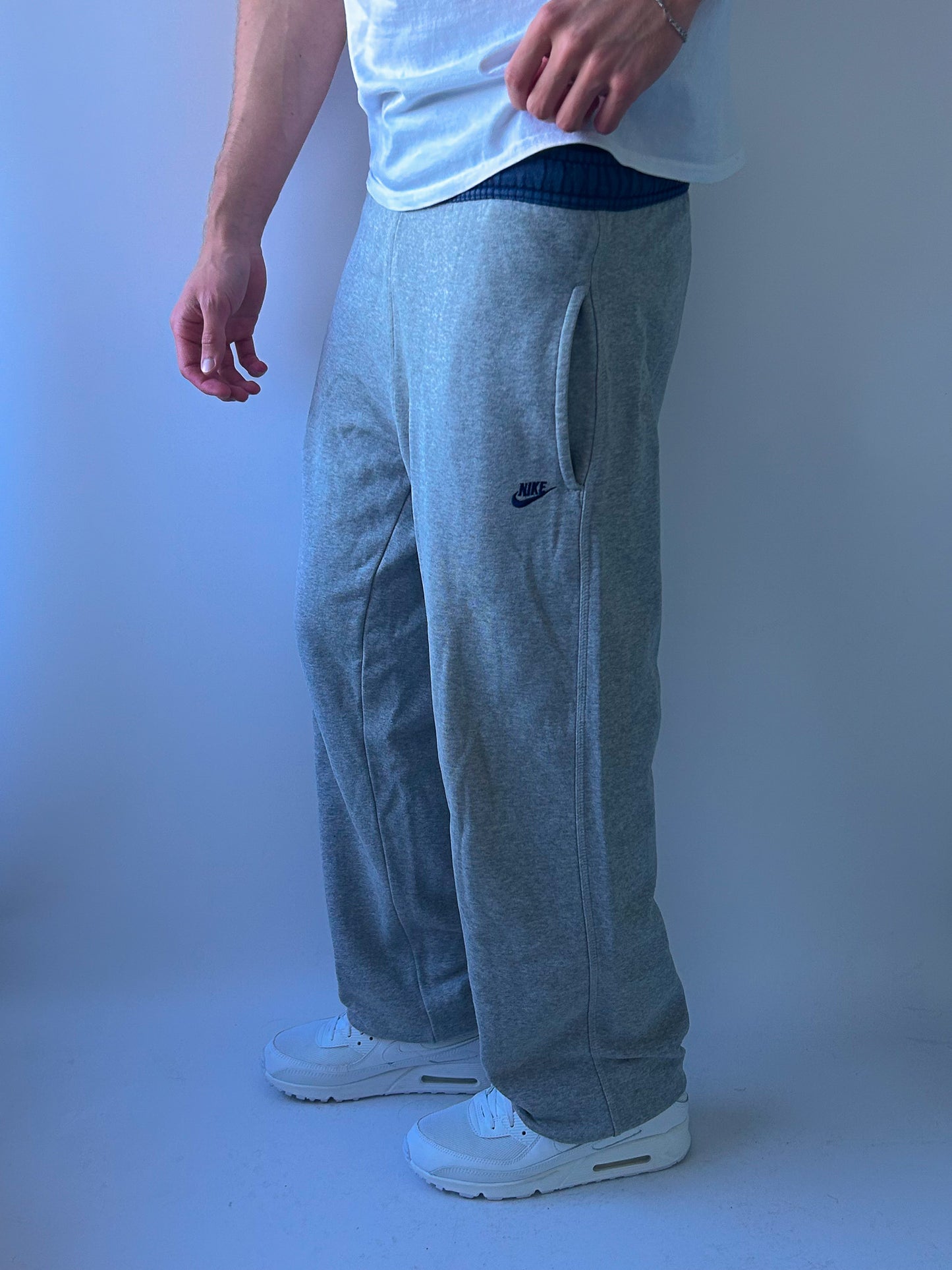 Nike Vintage Sweatpants | L