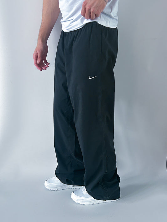 Nike Vintage Trackpants | L