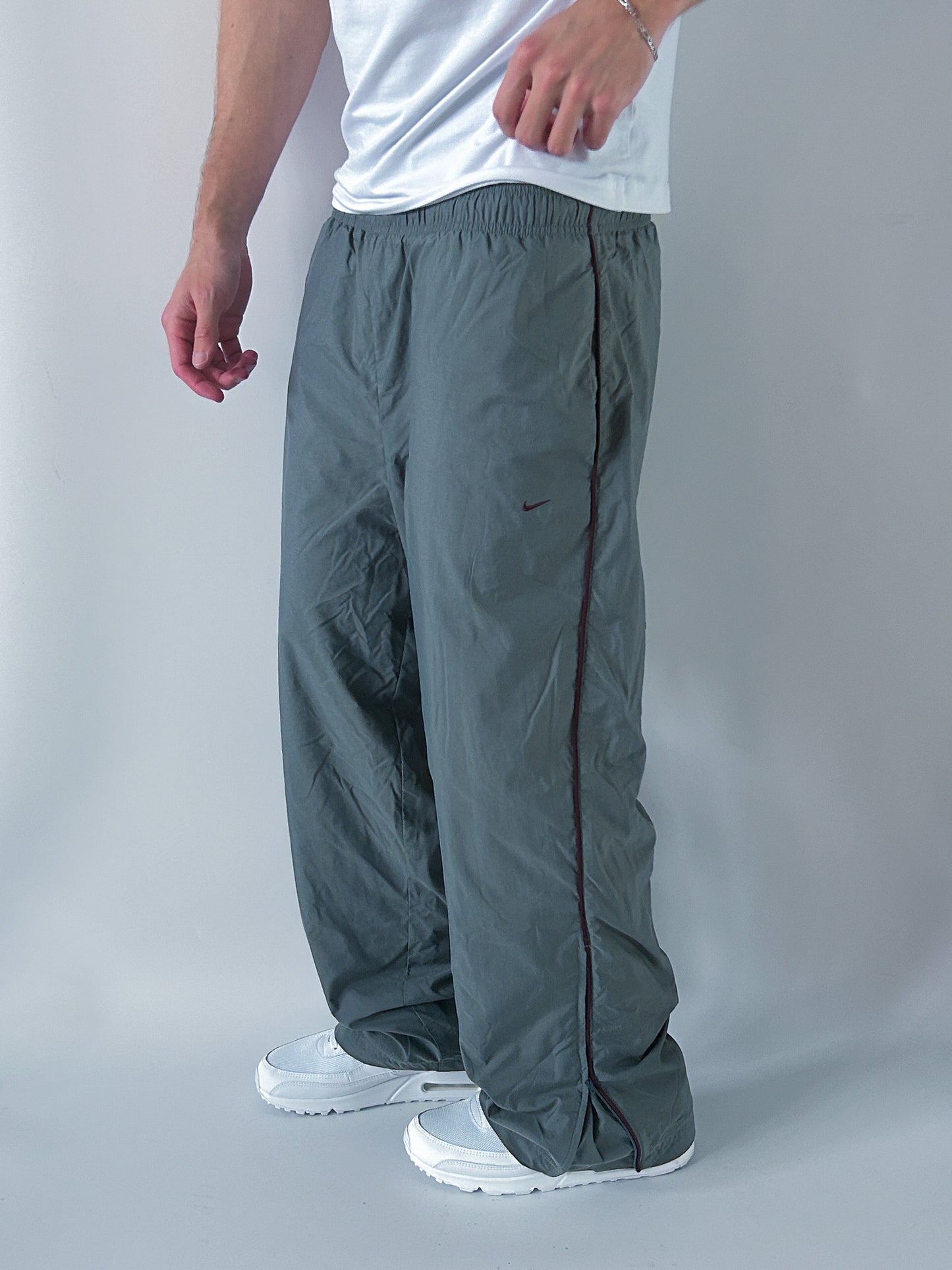 Nike Vintage Trackpants | L