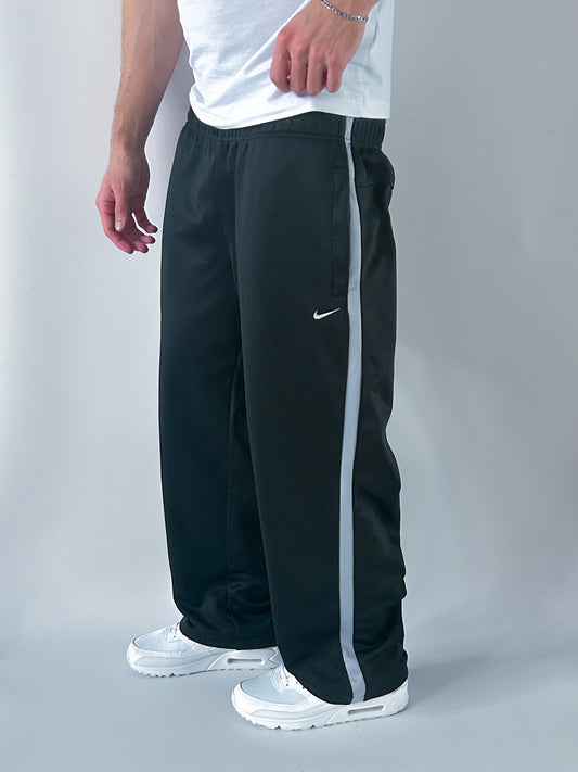 Nike Vintage Trackpants | L