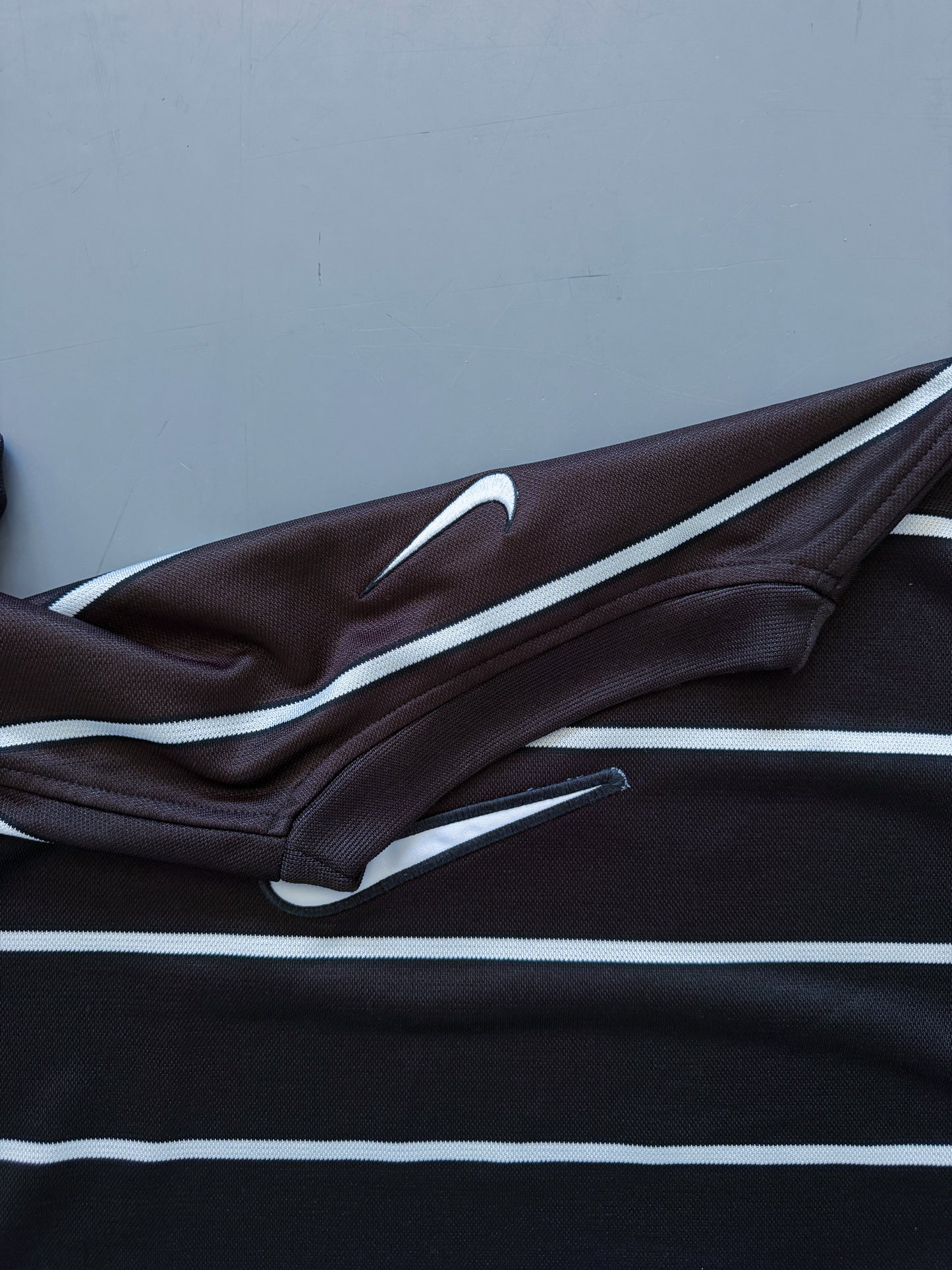 Vintage Nike *PREMIUM* Shirt | S
