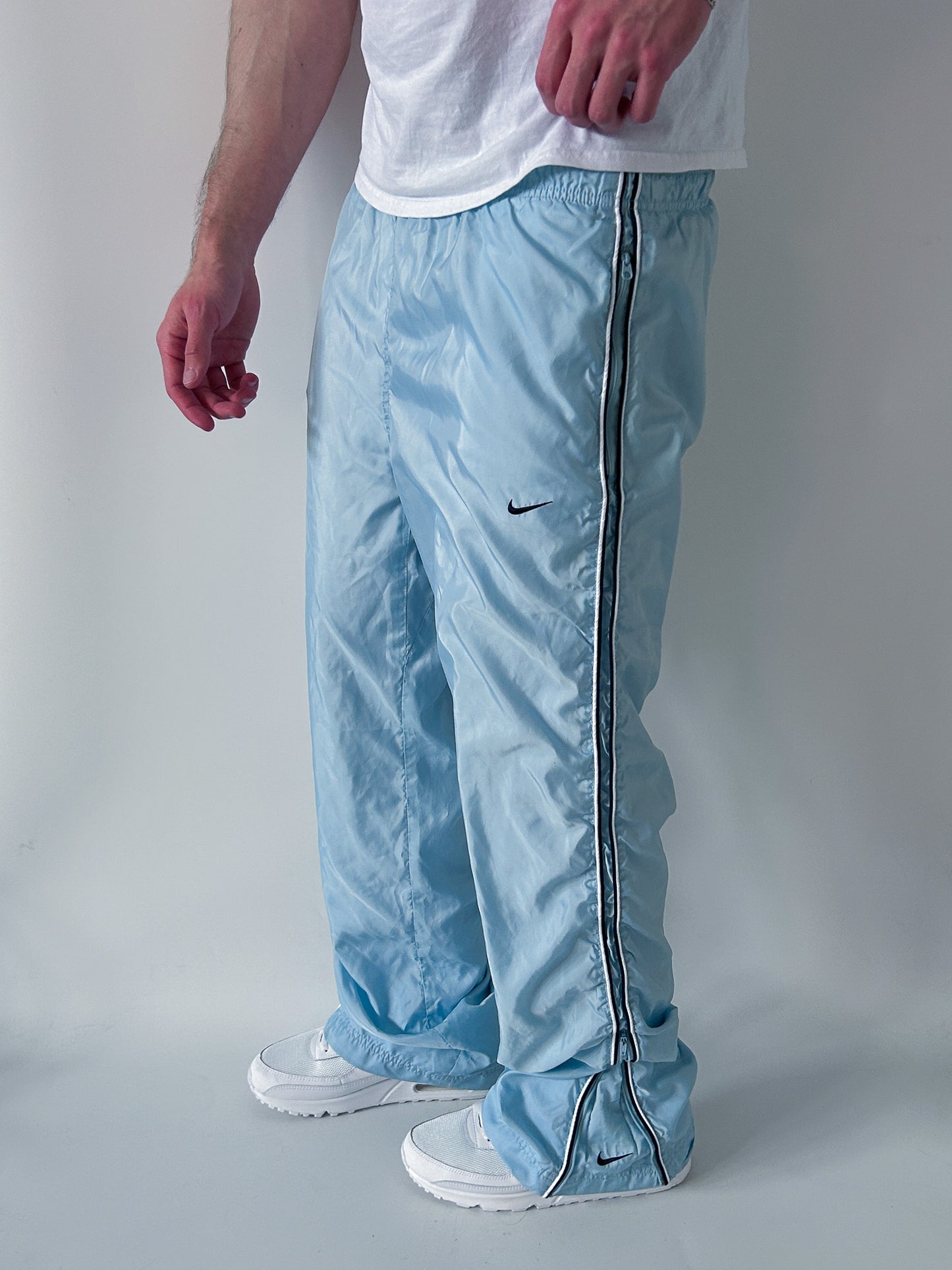 Nike Vintage *Babyblue* Trackpants | M