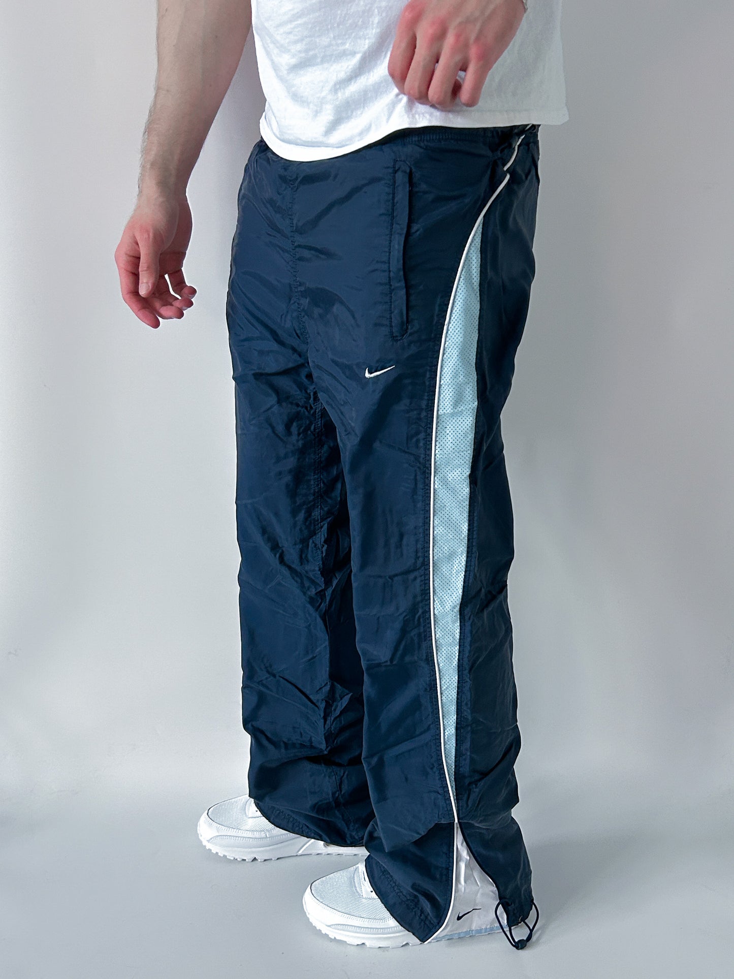 Nike Vintage *PREMIUM* Trackpants | M