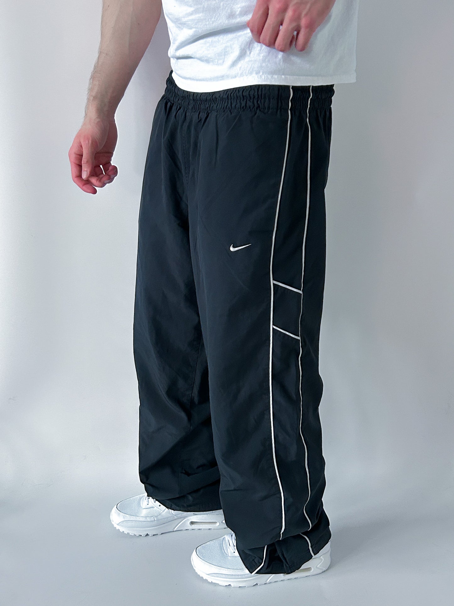 Nike Vintage Trackpants | XL