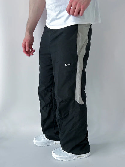 Nike Vintage Trackpants | M