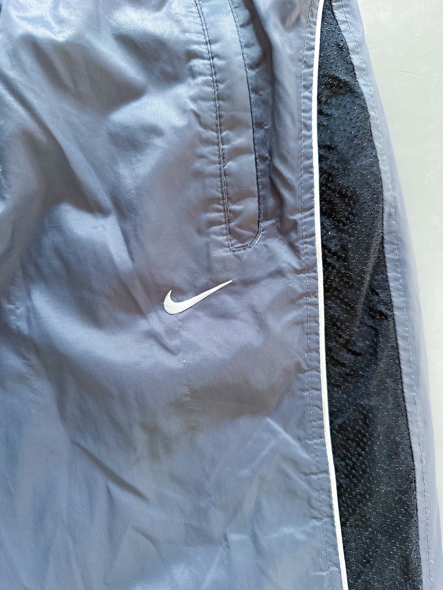 Nike Vintage *PREMIUM* Trackpants | L