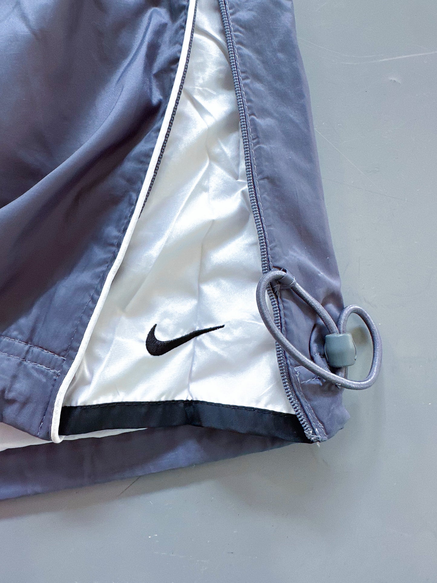 Nike Vintage *PREMIUM* Trackpants | L