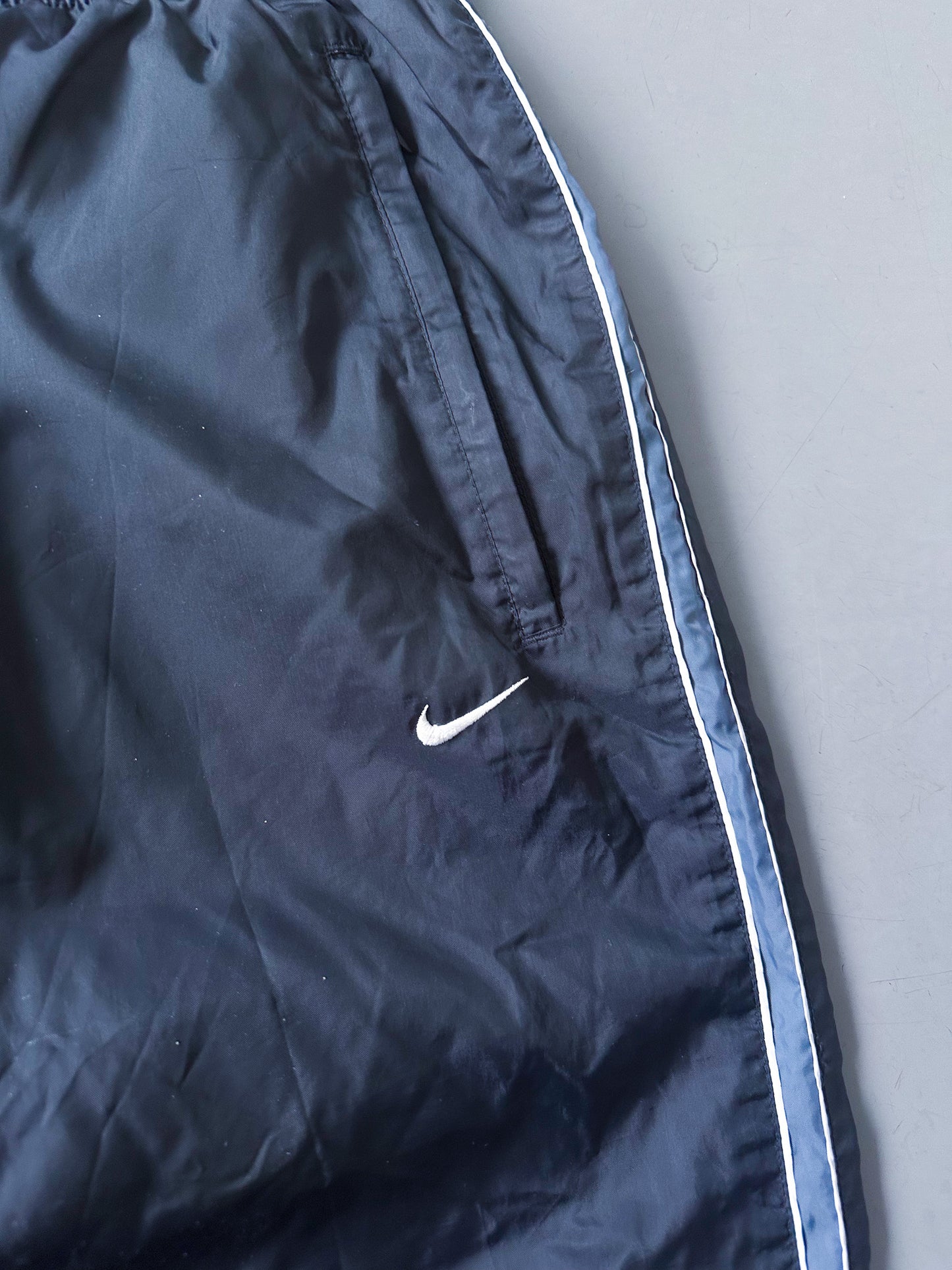 Nike Vintage Trackpants | L