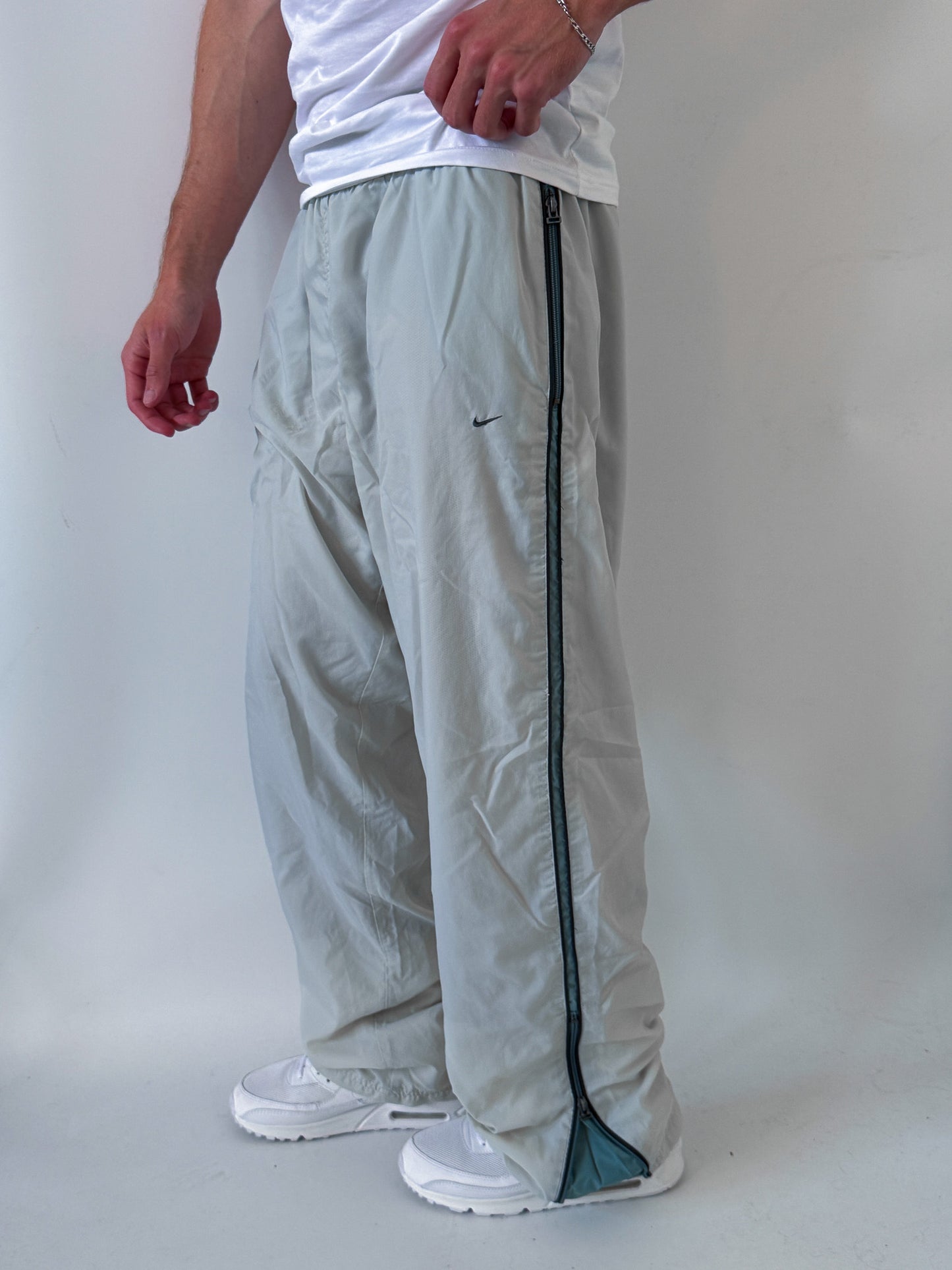 Nike Vintage Trackpants | XL