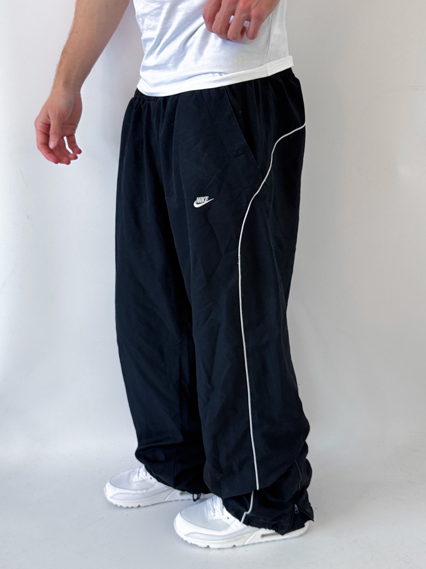 Nike Vintage Trackpants | XL