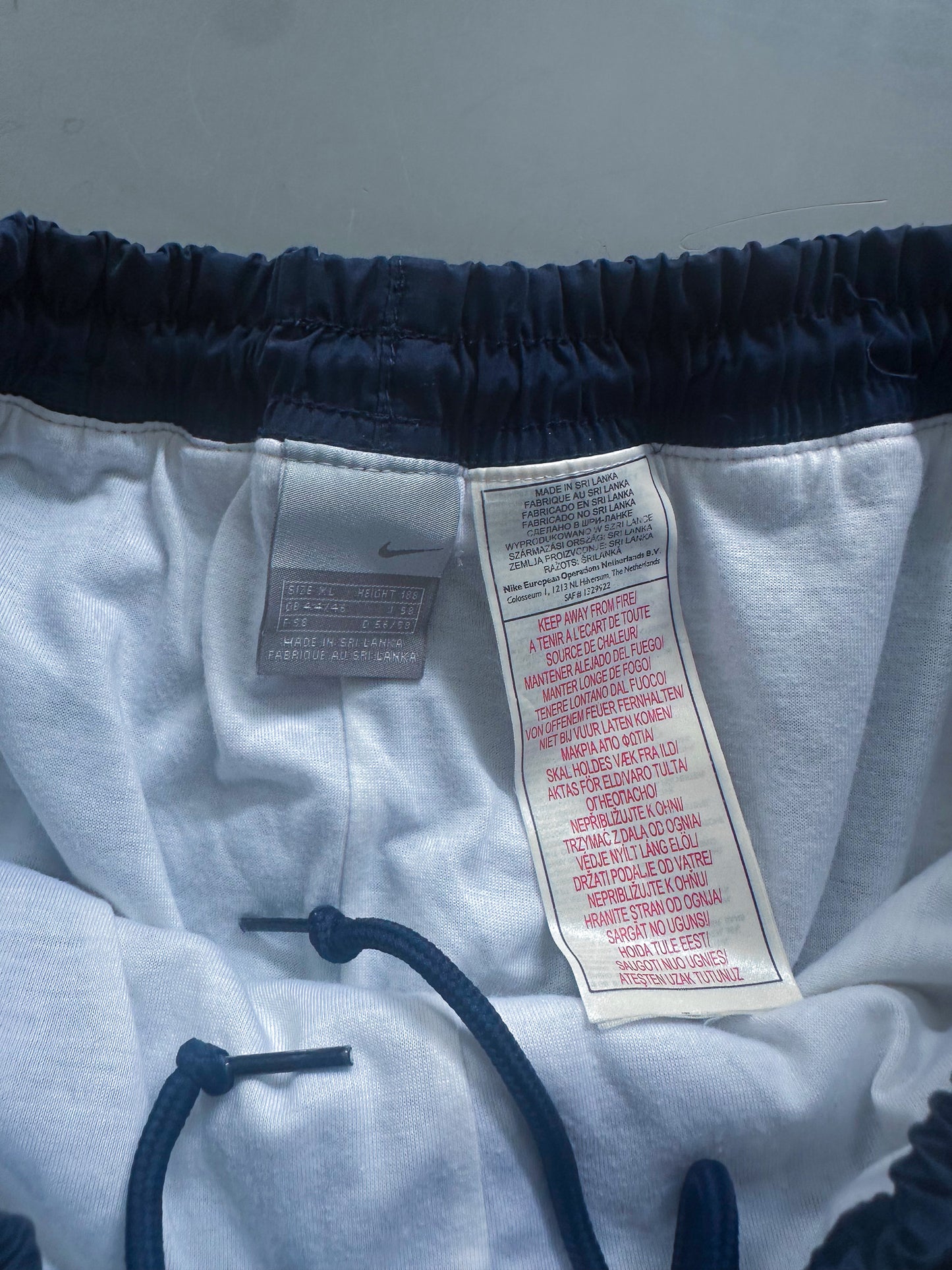 Nike Vintage Trackpants | XL