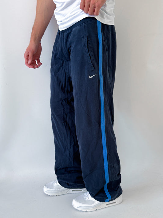 Nike Vintage Sweatpants | M