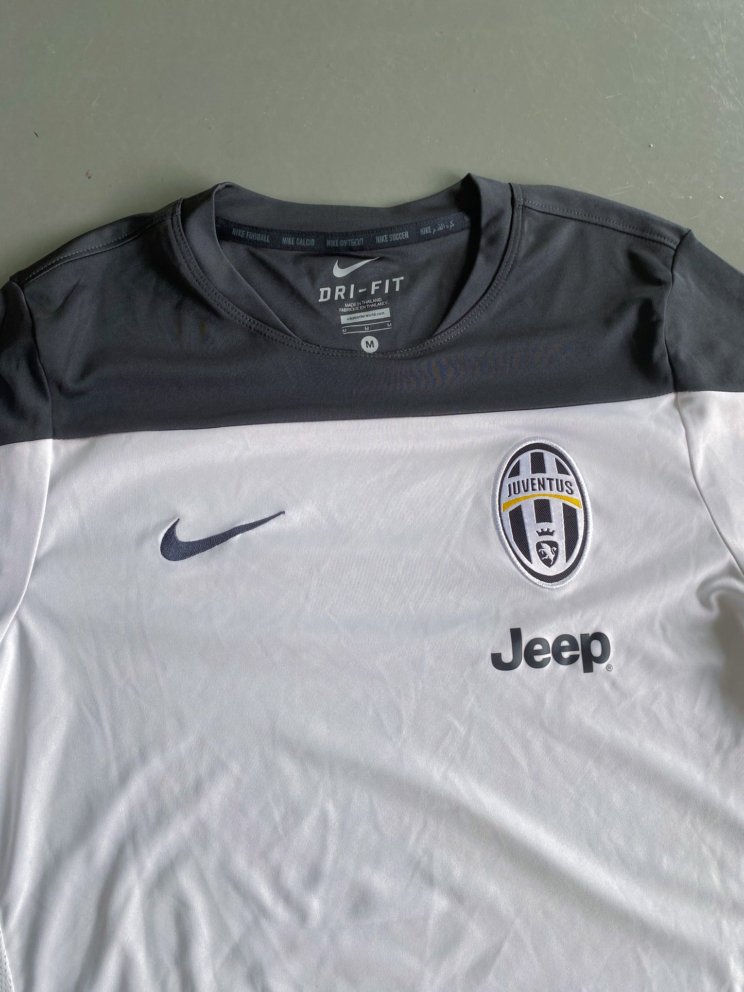 Nike x Juventus Trikot | M