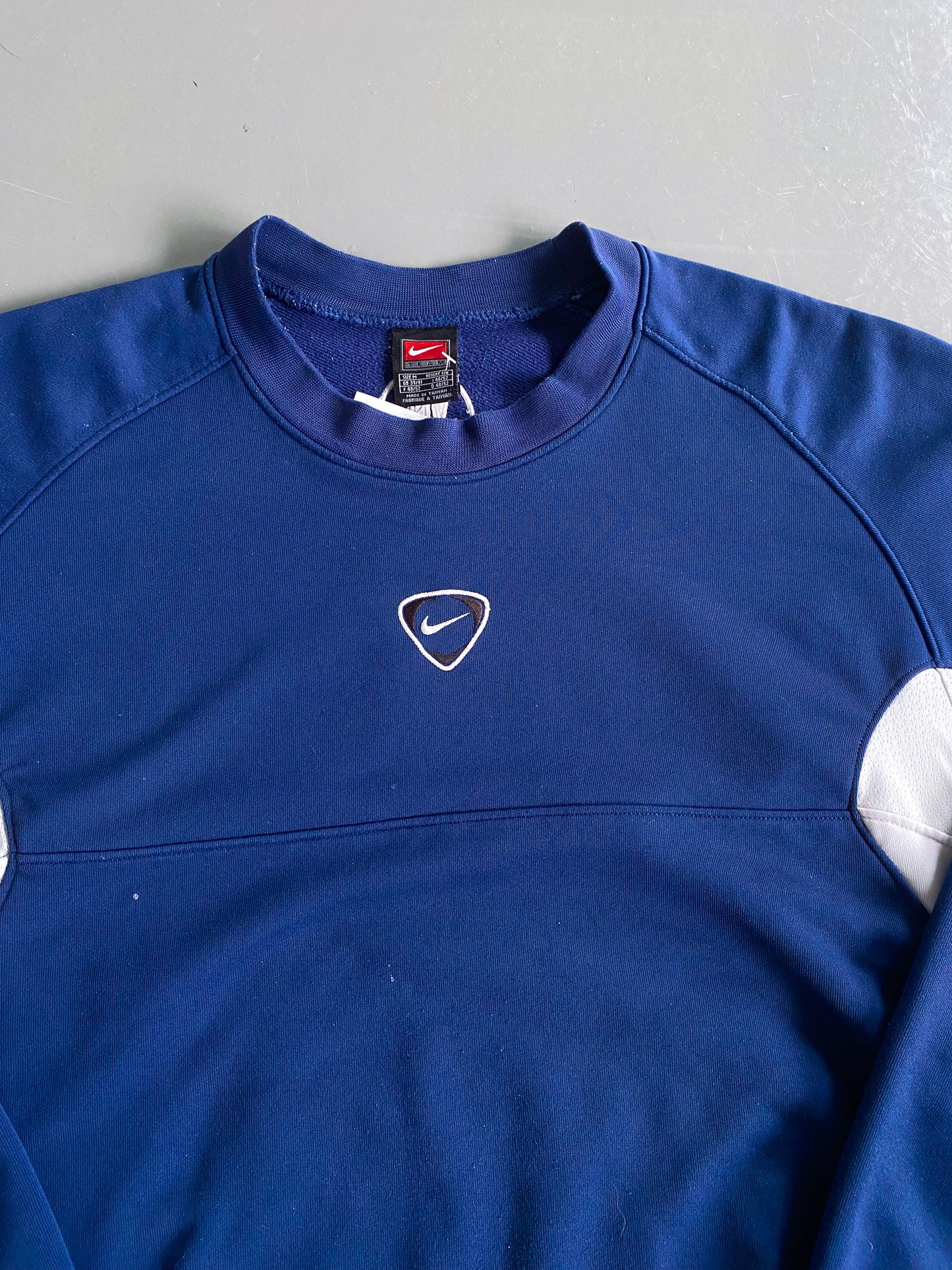 Nike Vintage Pullover | M
