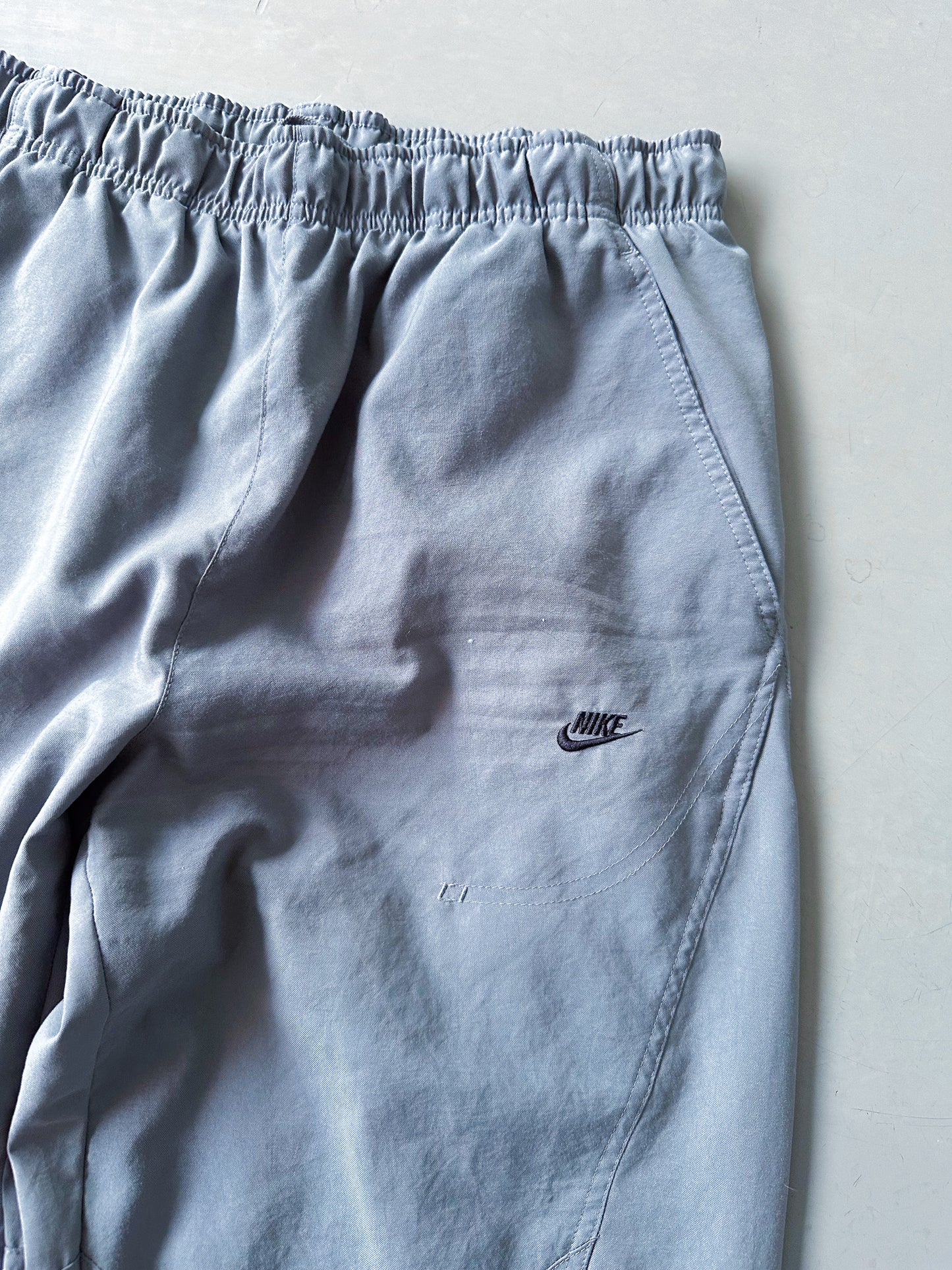 Nike Vintage Trackpants | L