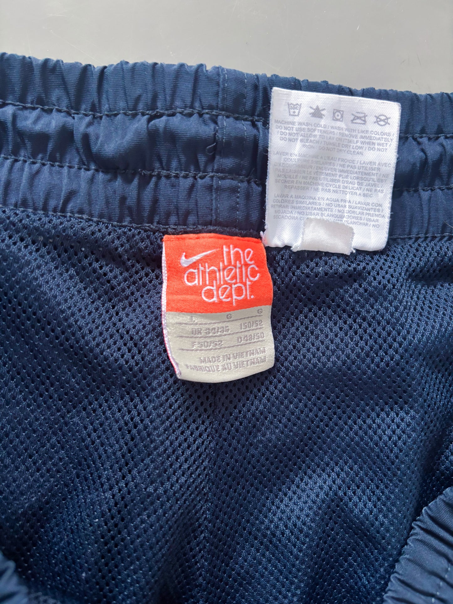 Nike Vintage Trackpants | L