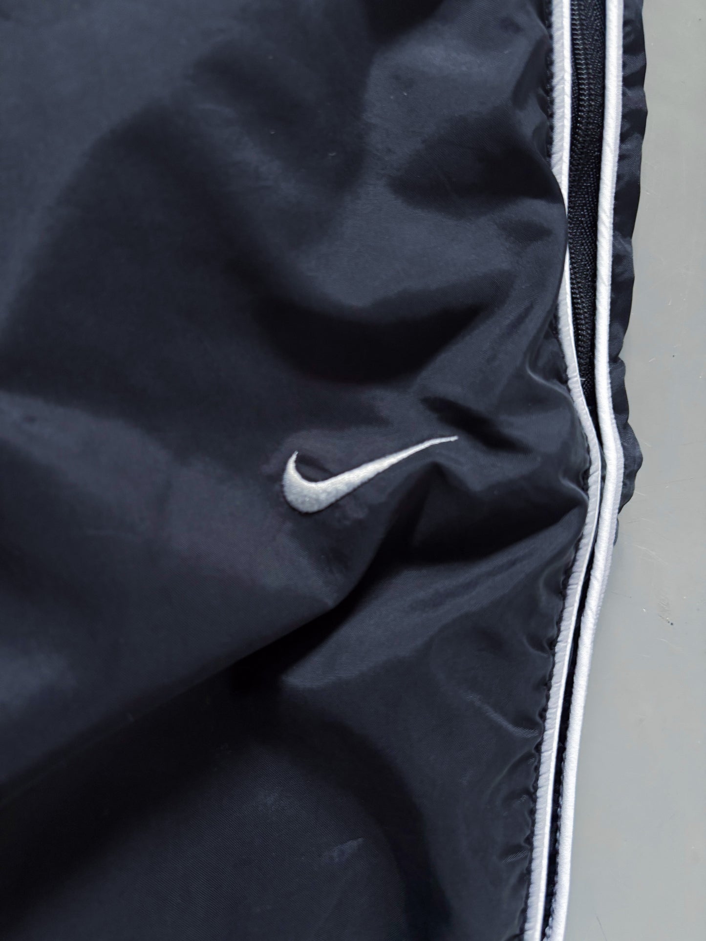 Nike Vintage *PREMIUM* Trackpants | M