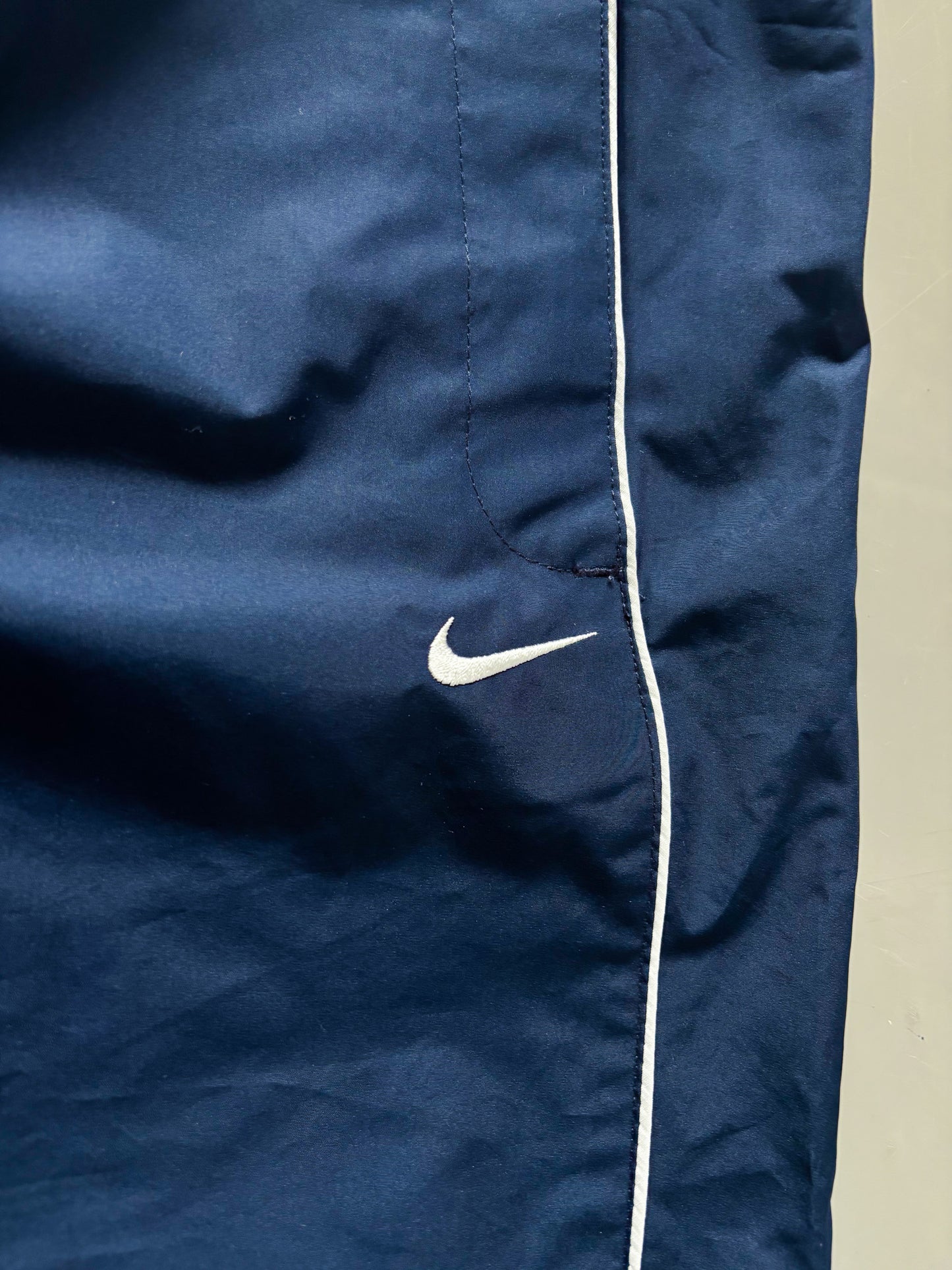 Nike Vintage Trackpants | L