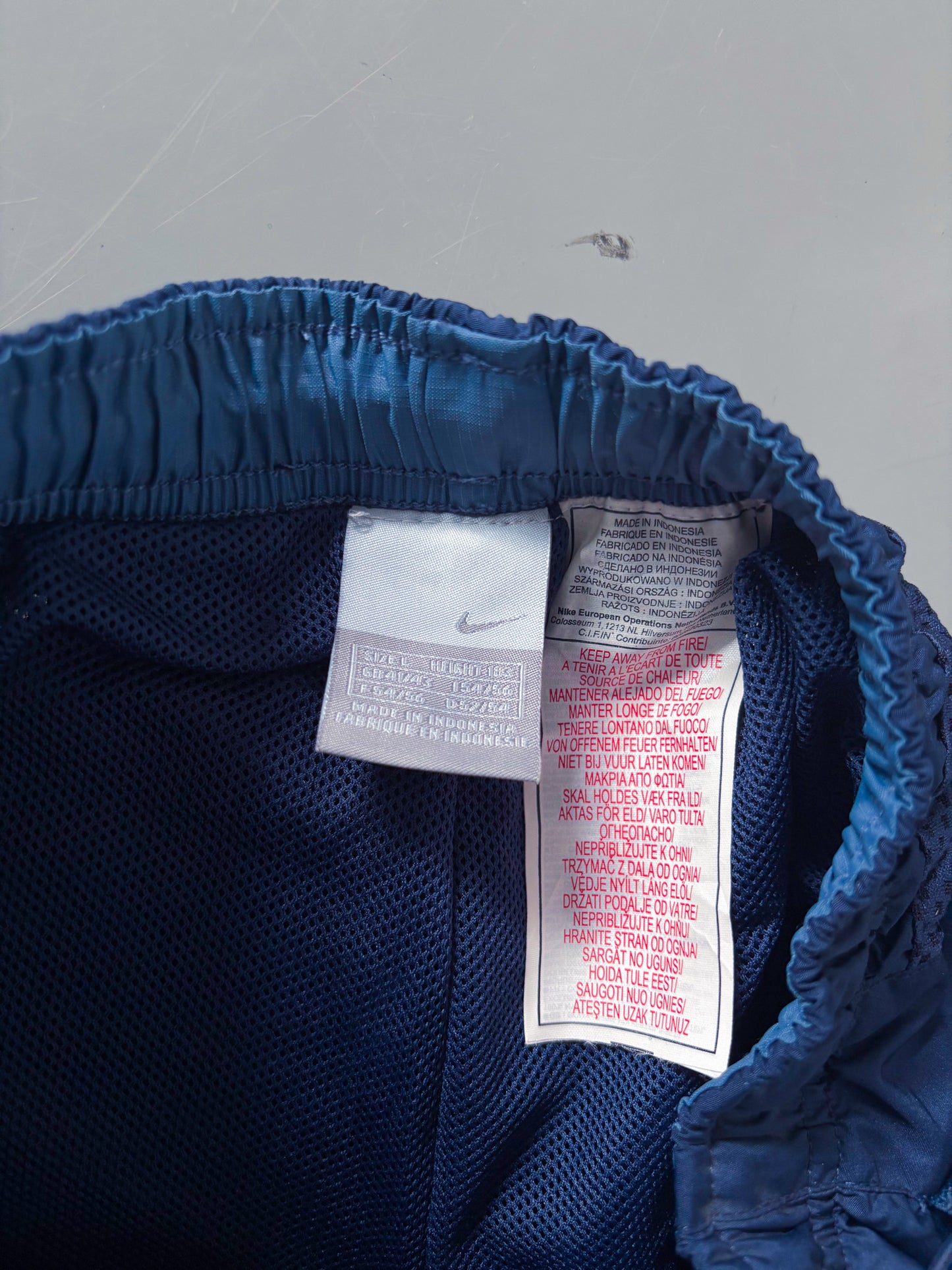 Nike Vintage Trackpants | L