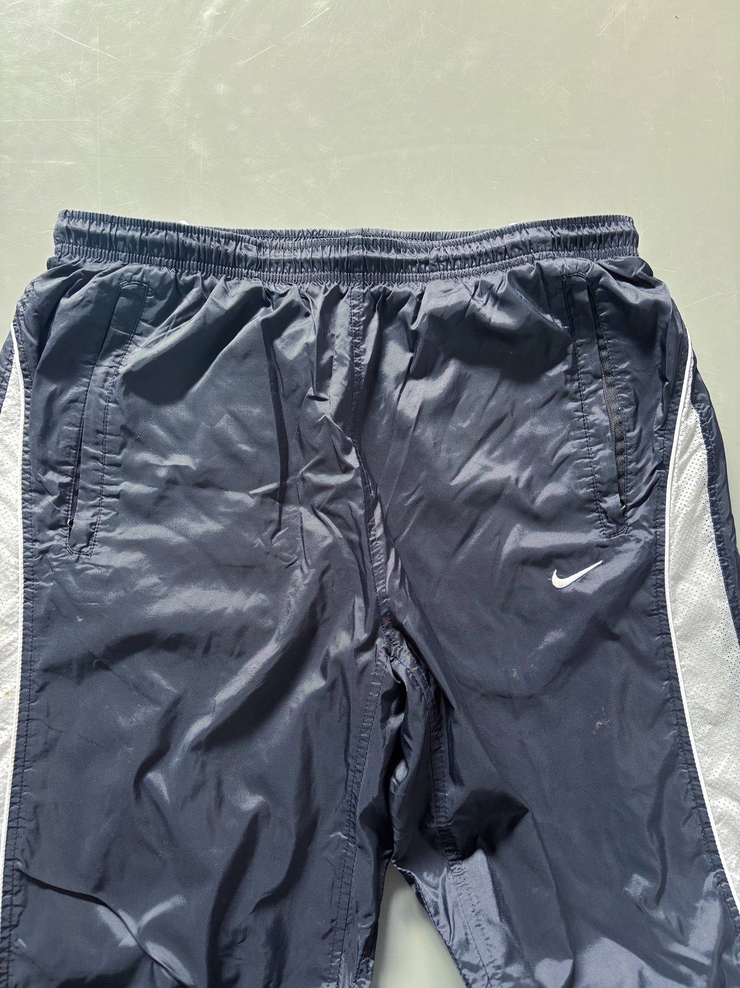Nike Vintage *PREMIUM* Trackpants | M