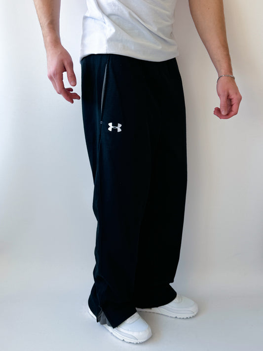 Under Armour Vintage Trackpants | M