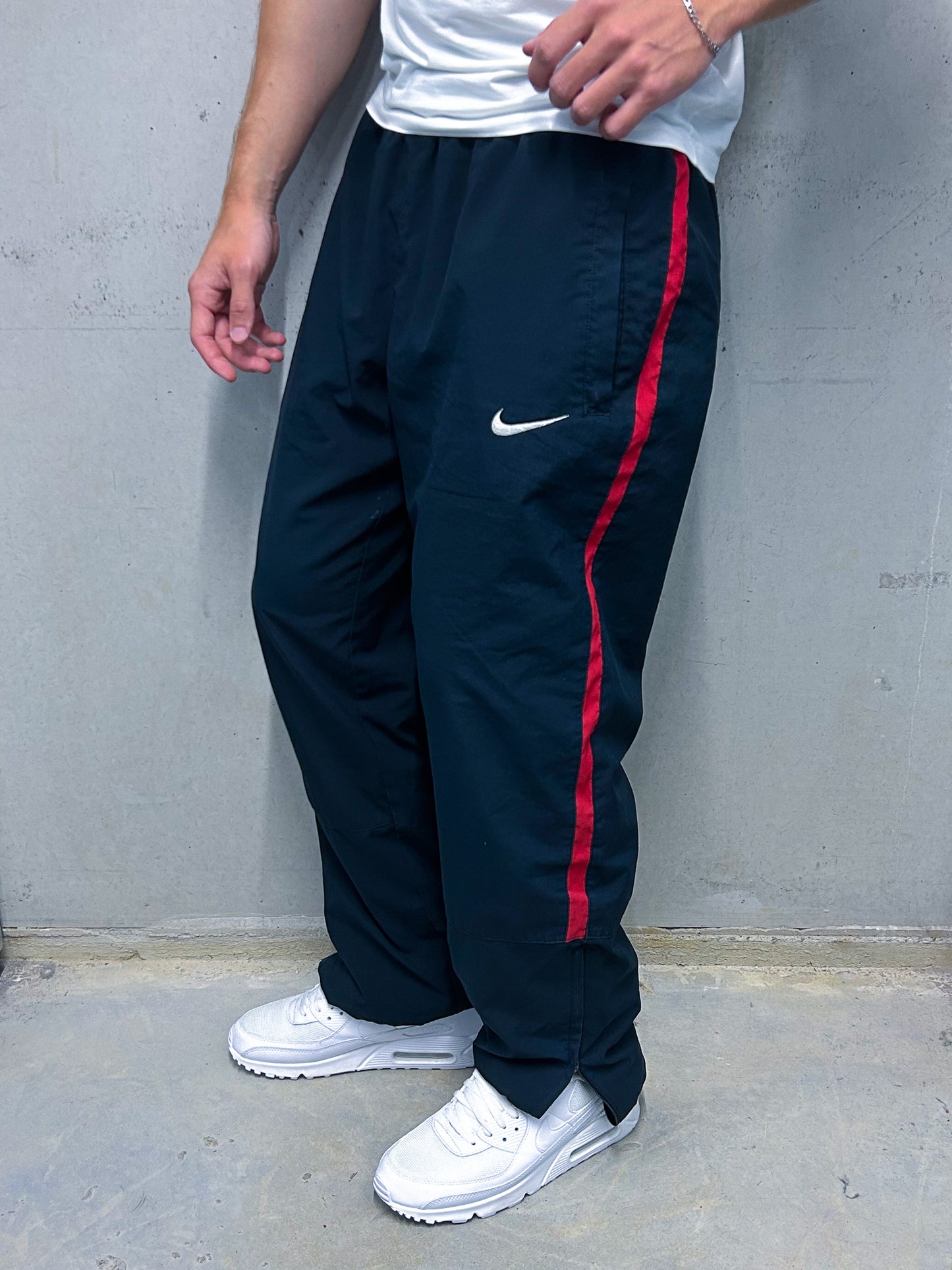 Nike Vintage Trackpants | L