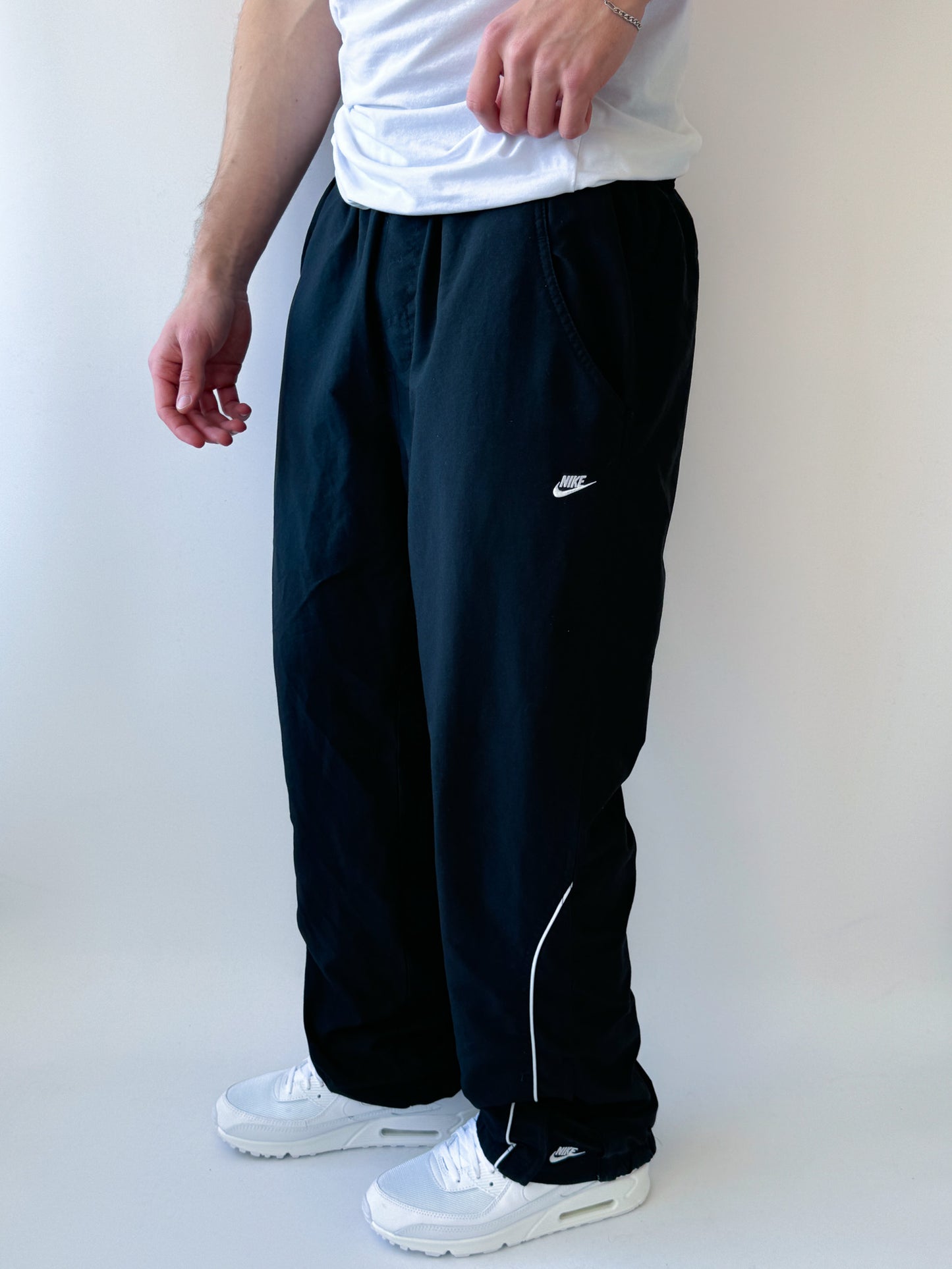 Nike Vintage Trackpants | M