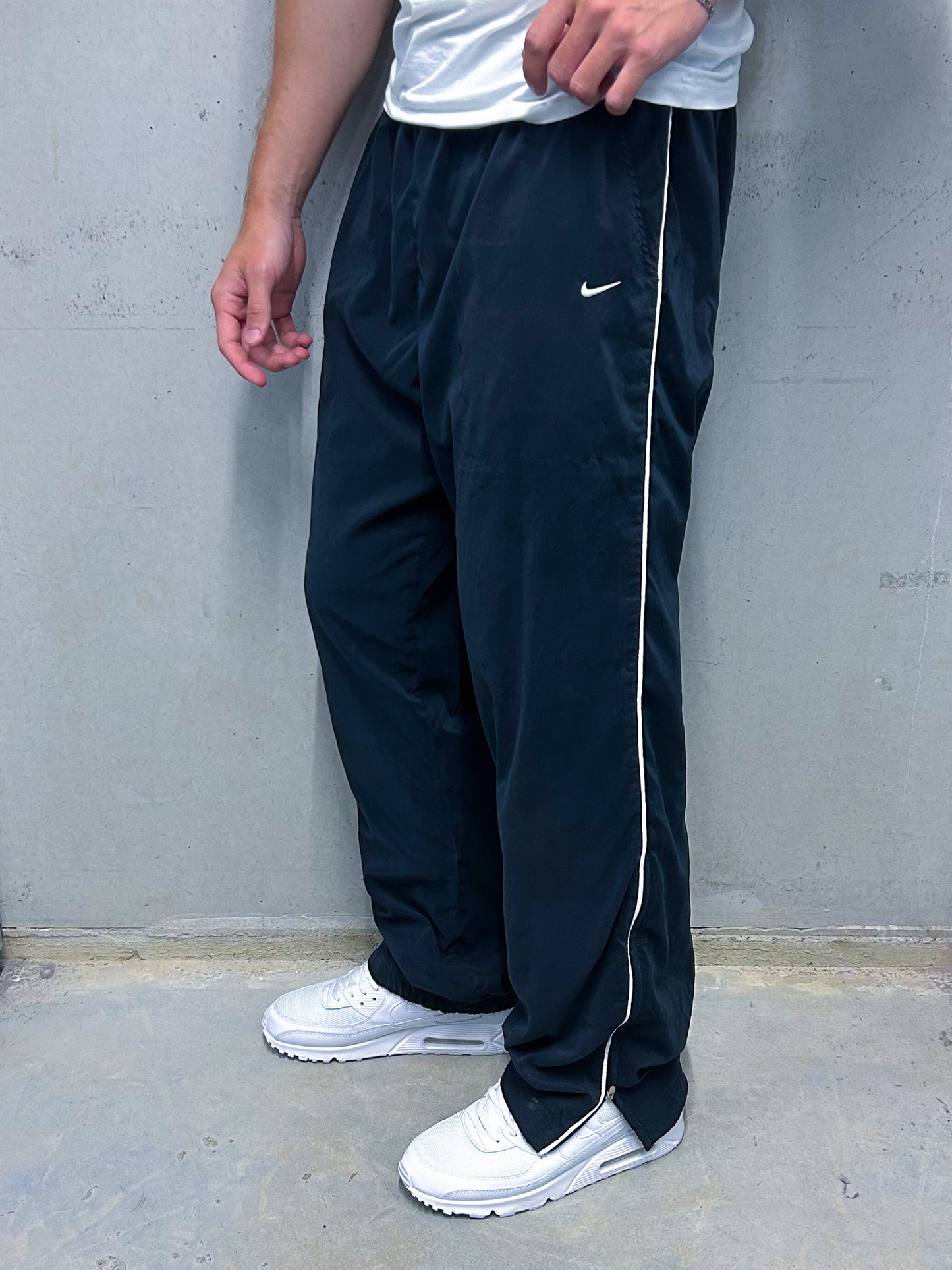 Nike Vintage Trackpants | L