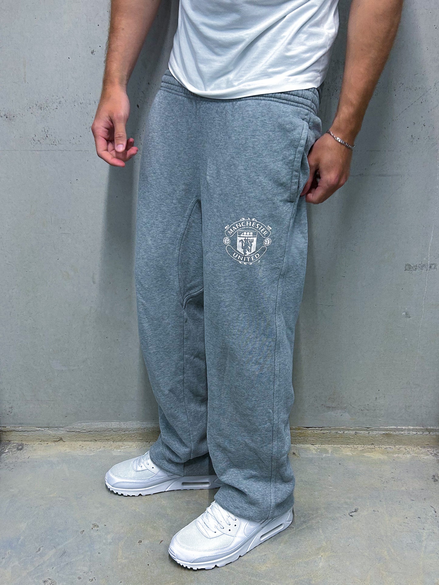 Nike x ManU Vintage Sweatpants | S