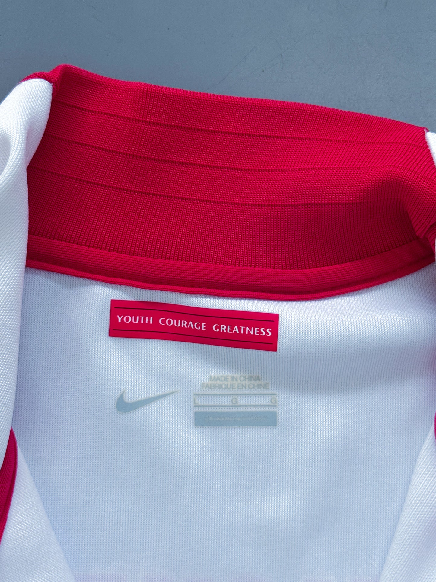 Nike x Manchester United Vintage *PREMIUM* Trackjacket | L