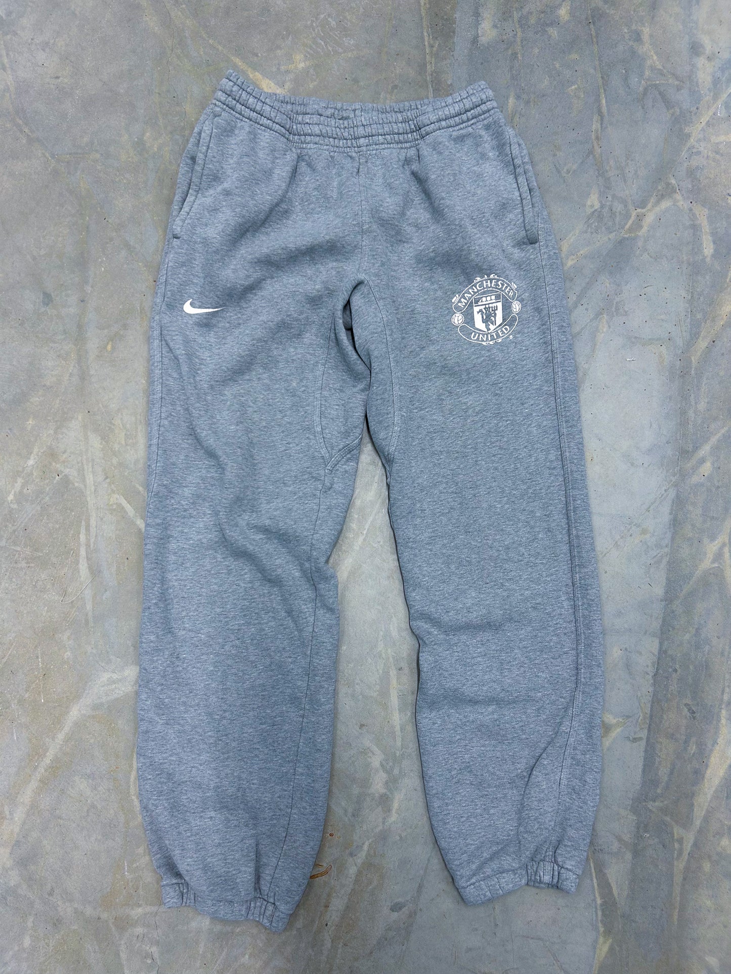 Nike x ManU Vintage Sweatpants | S