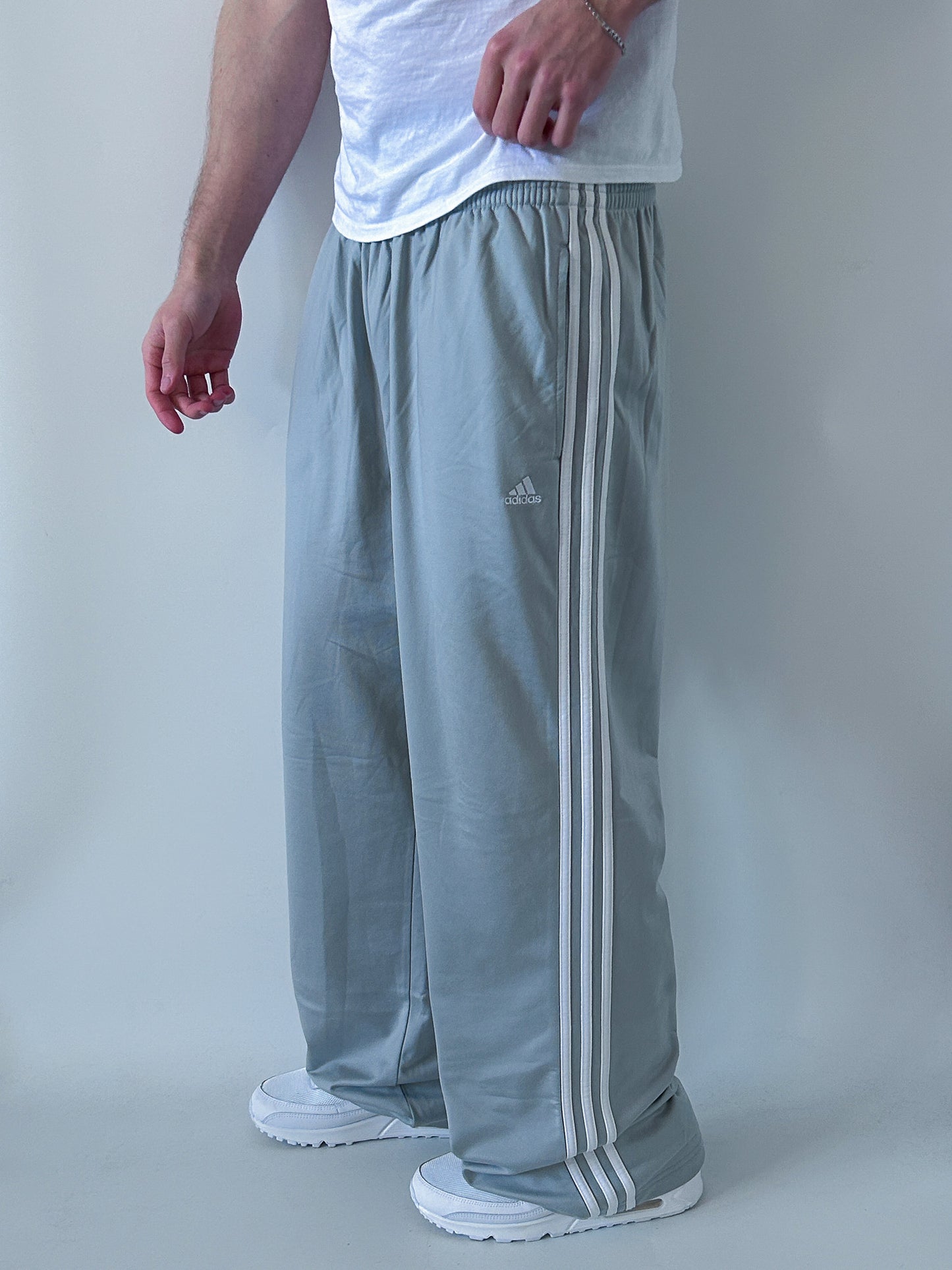 Adidas Vintage Trackpants | L
