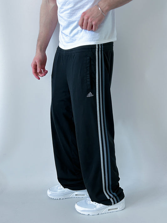 Adidas Vintage Trackpants | M