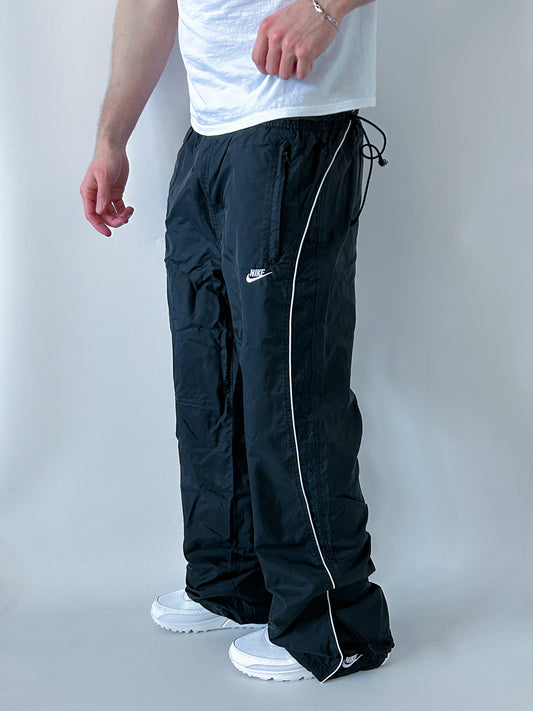 Nike Vintage Trackpants | L