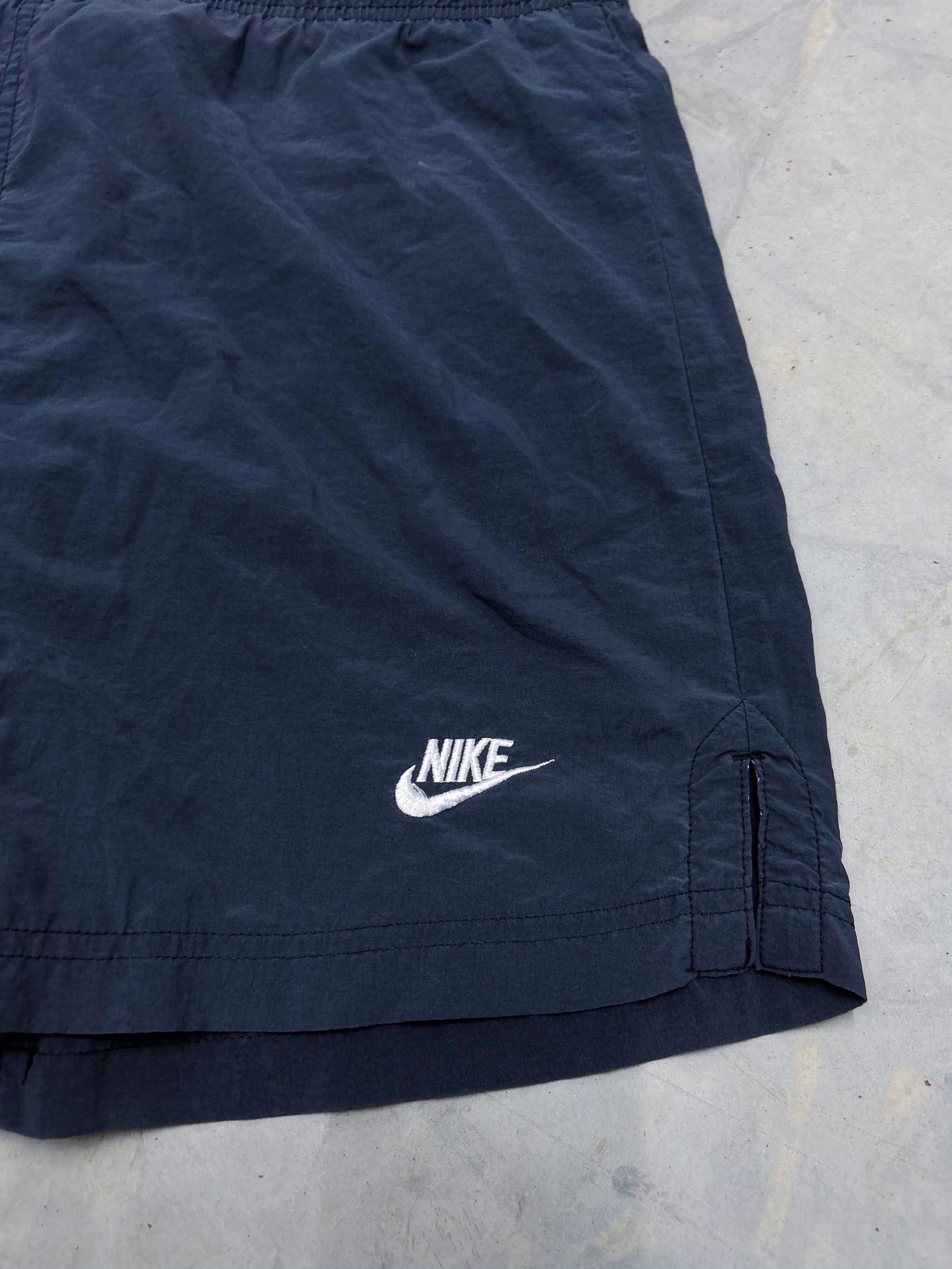 Nike x BvB Vintage Track Shorts | S