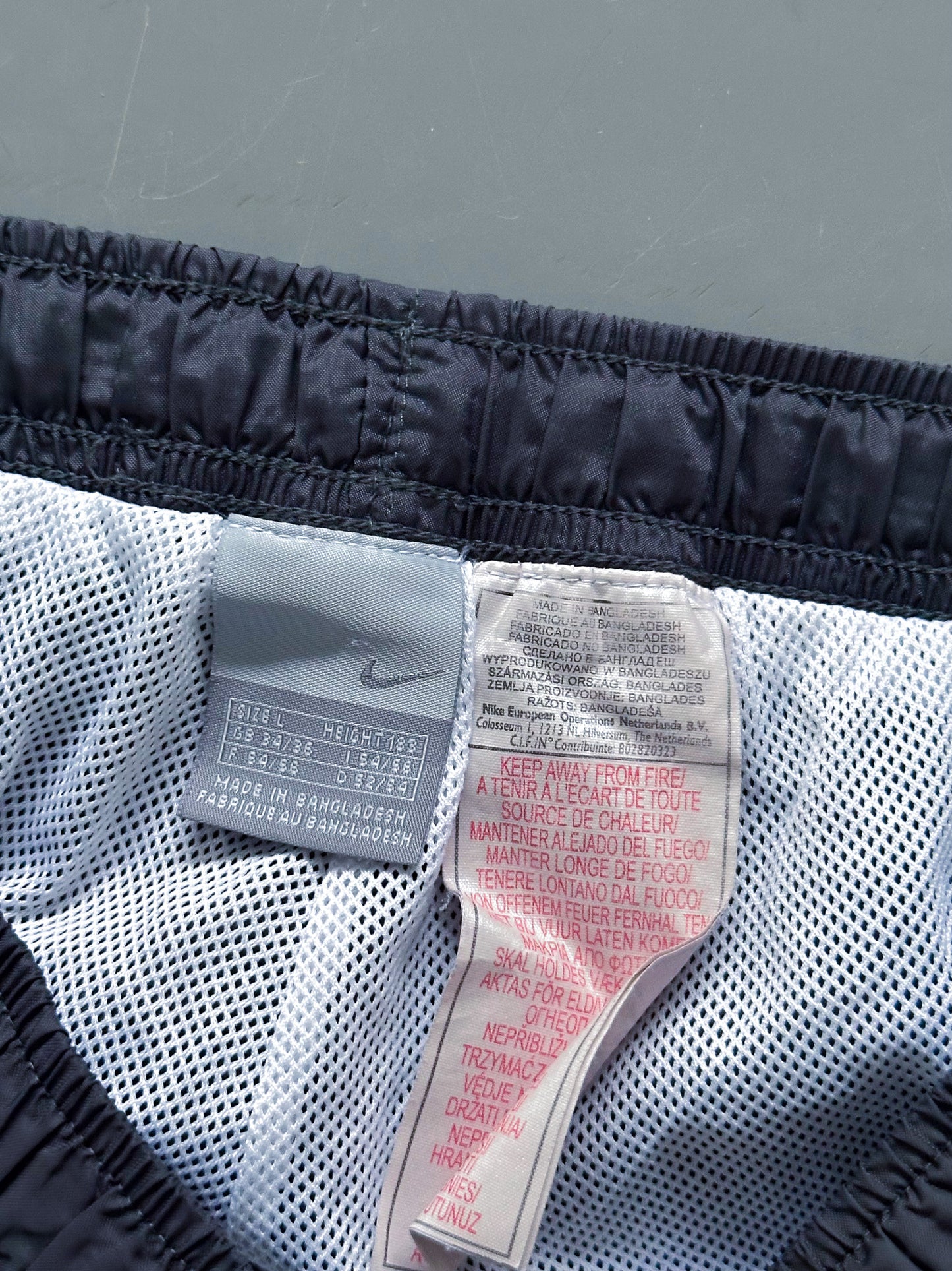 Nike Vintage Trackpants | L