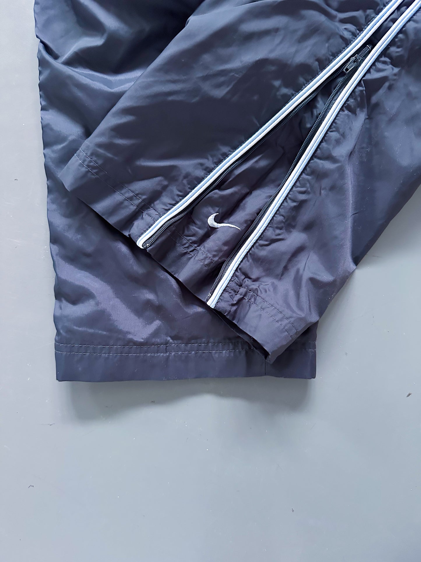 Nike Vintage Trackpants | L