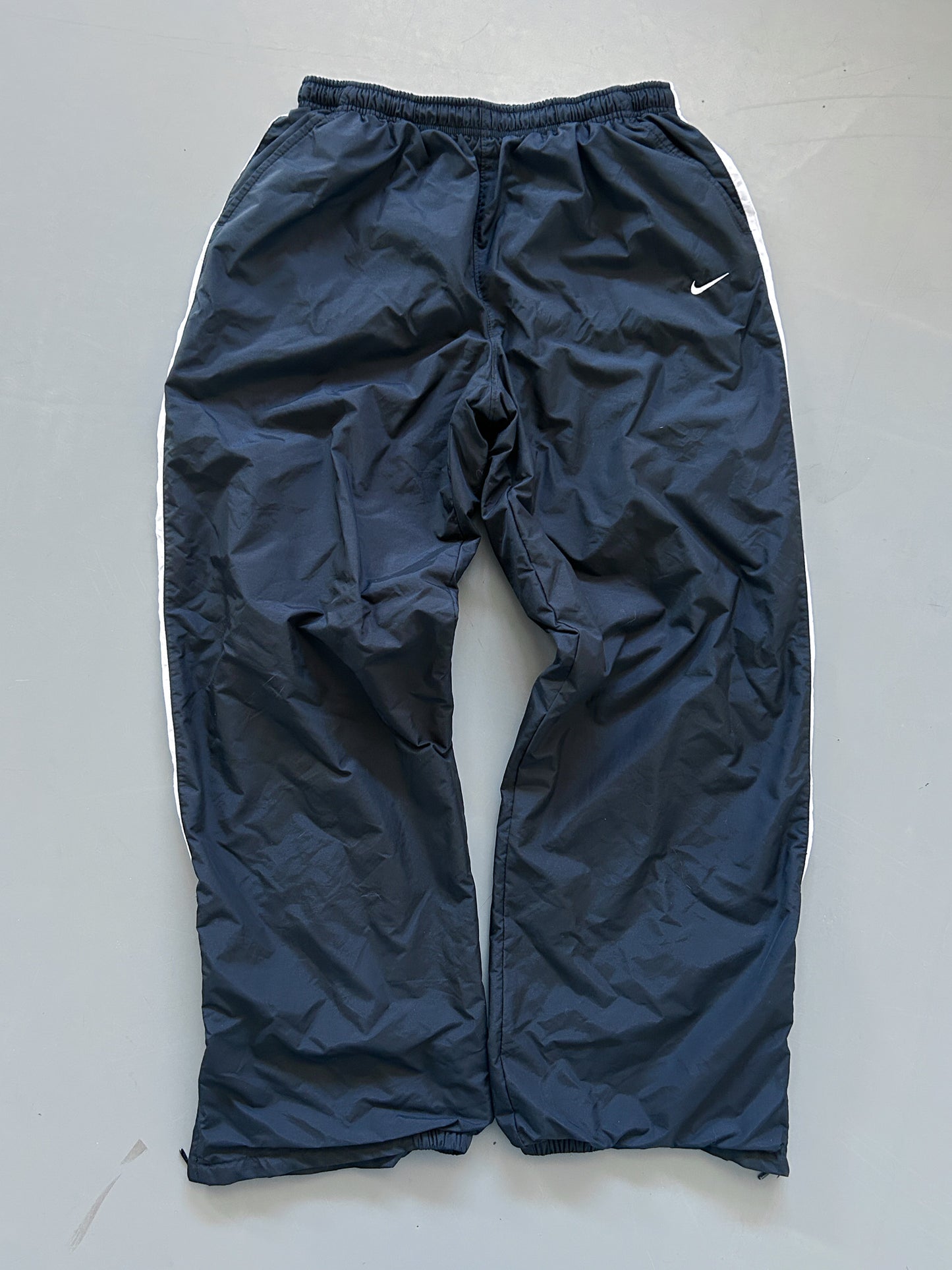 Nike Vintage Trackpants | L