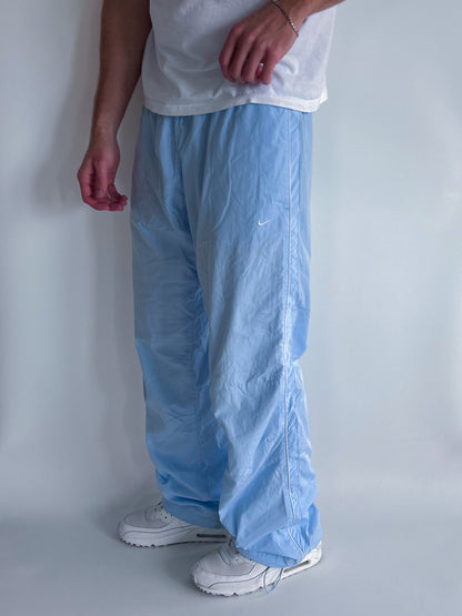 Nike Vintage Trackpants | L